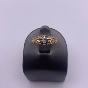 14k yellow gold aquamarine ring